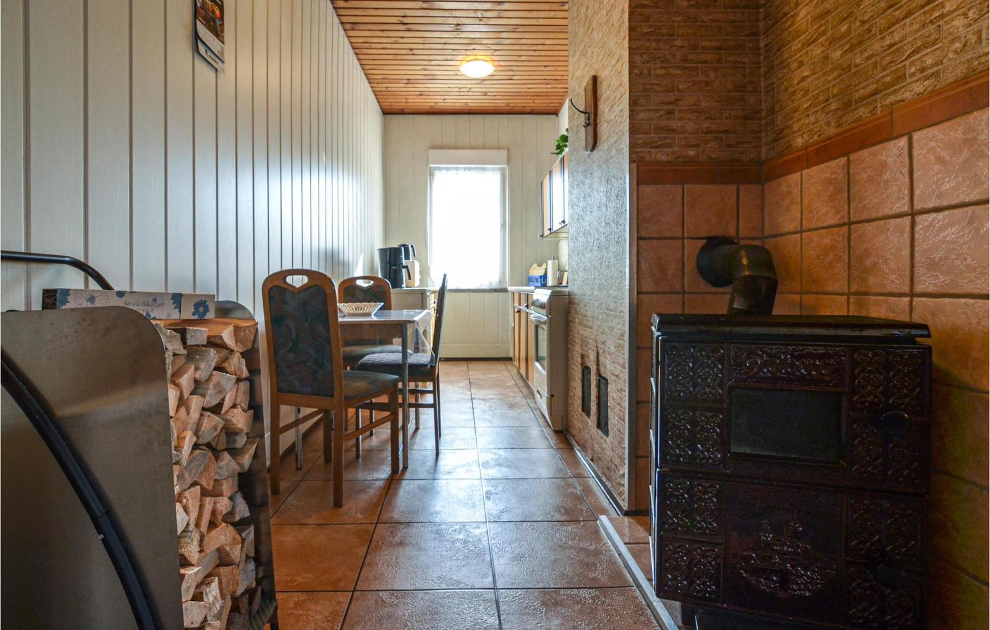 Lovely Home In Schorfheide With Wifi Ngoại thất bức ảnh